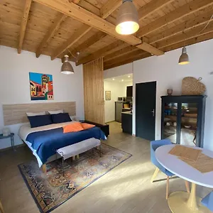 a-la-belle-etoile.hotels-rhonealpes.com/